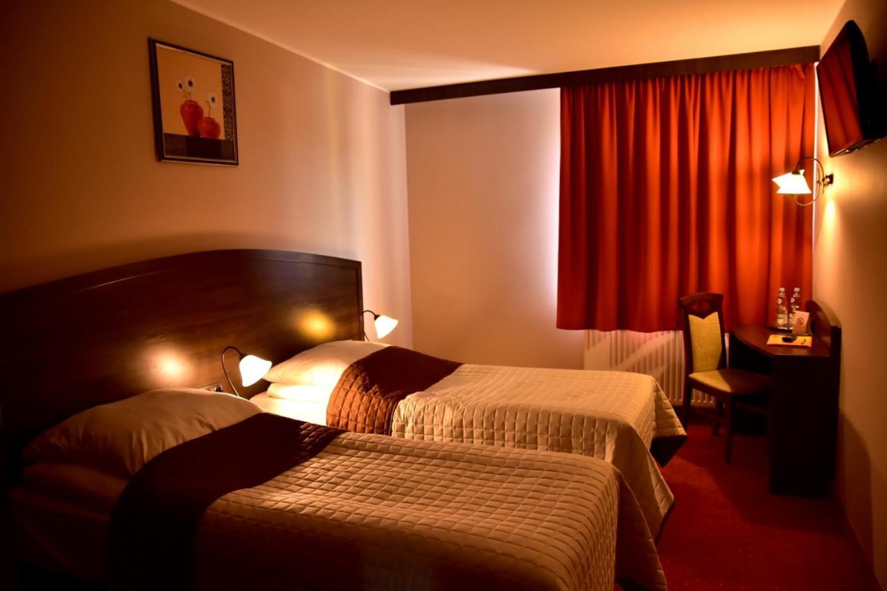 Hotel 네클라 외부 사진